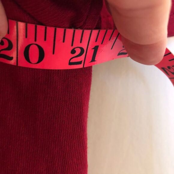 University of Arkansas Go Hogs Beat Louisiana State Red Graphic T-shirt Medium - Picture 8 of 8